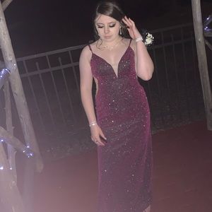 Selling my prom dress for $250 shoes included size 8 only worn once.
